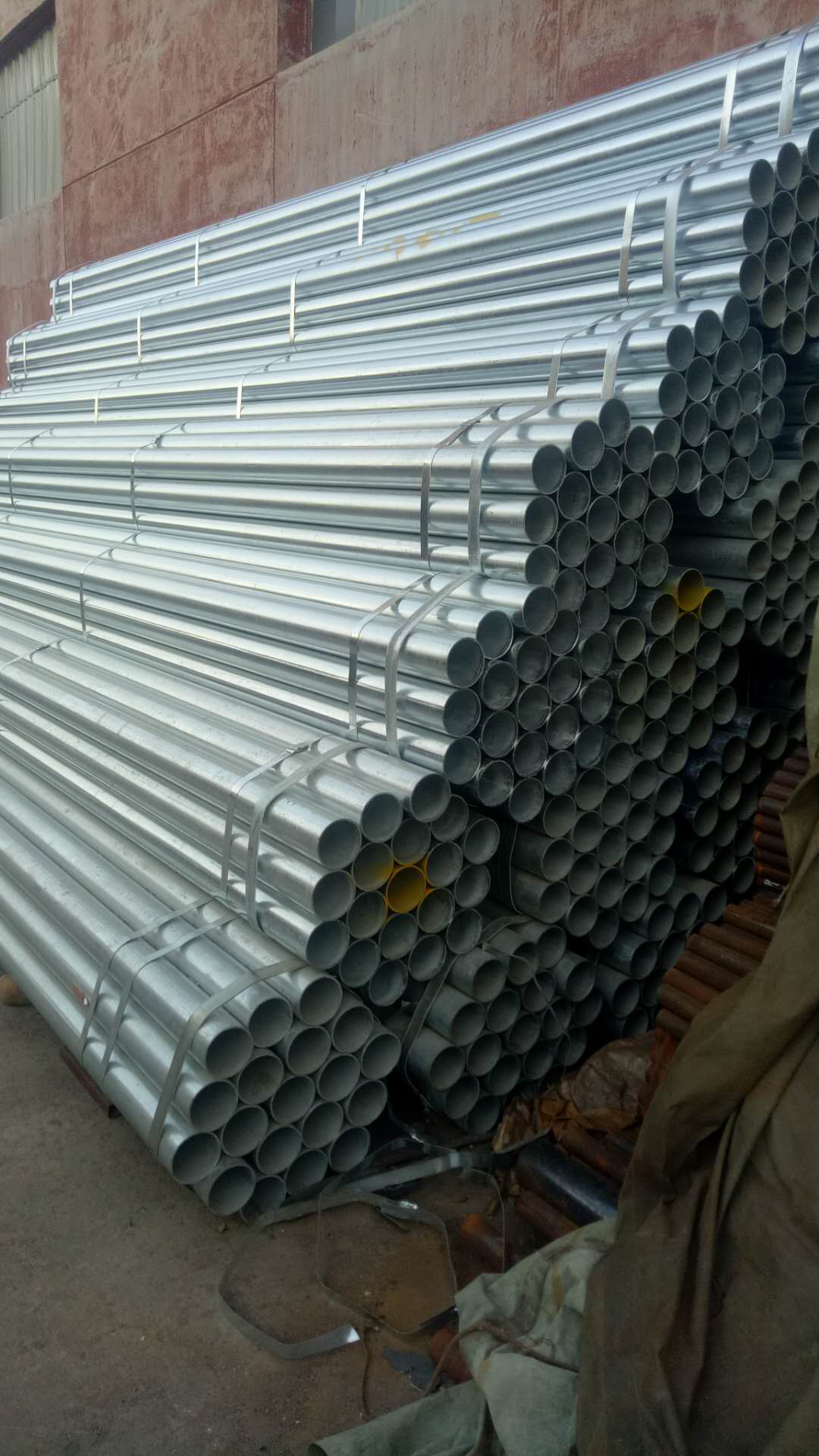 2063994973.jpg 2063994973.jpg